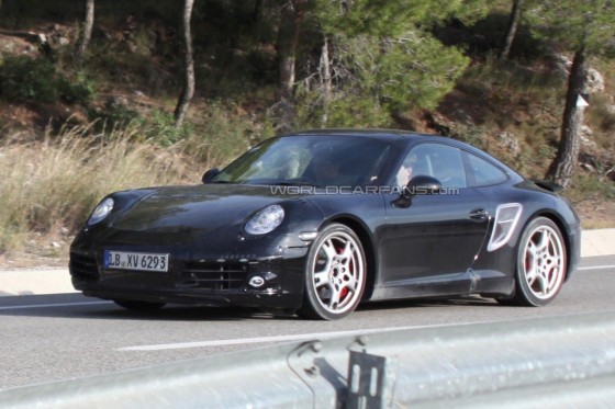 2012-Porsche-Carrera-911-991