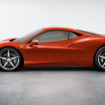 2010-Ferrari-458-Italia-Side