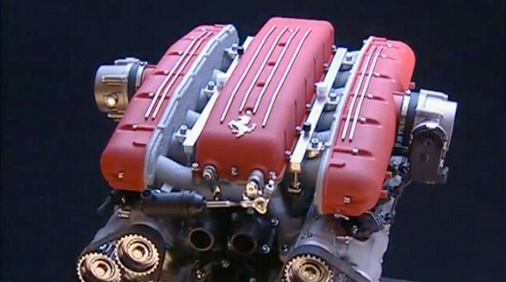 Ferrari-V12-Engine