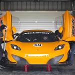 McLaren-MP4-12C-GT3-Garage-Front