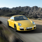 Porsche-911-Carrera-4-GTS-Front