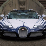 Bugatti-Veyron-L-Or-Blanc-Outside-Front